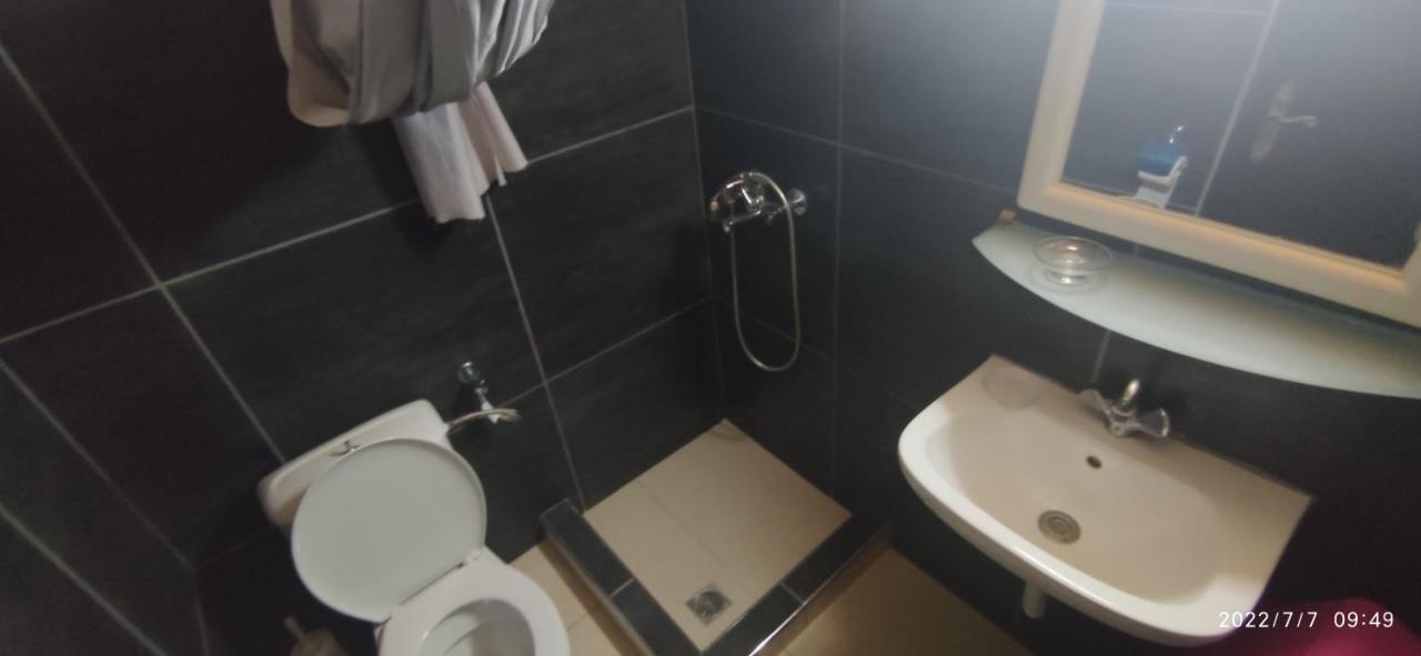 Odysseas Hotel Samos Екстер'єр фото