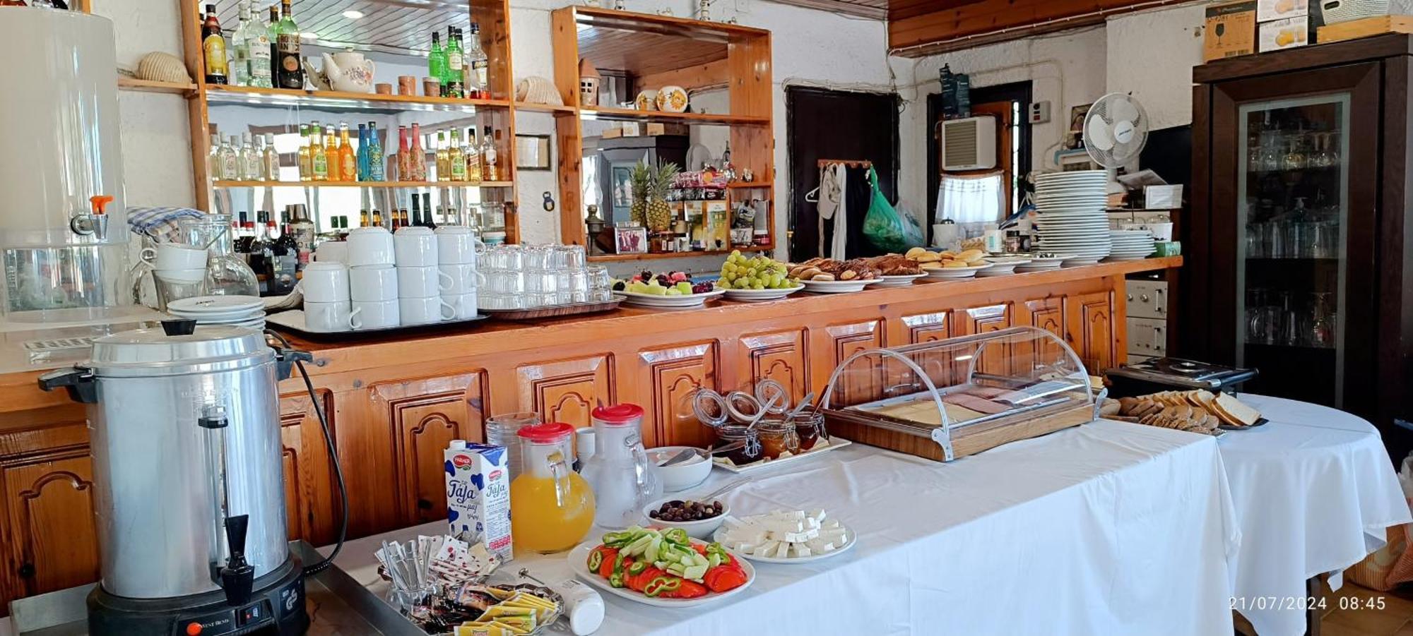 Odysseas Hotel Samos Екстер'єр фото